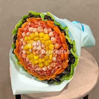 Букет из цукатов и чернослива